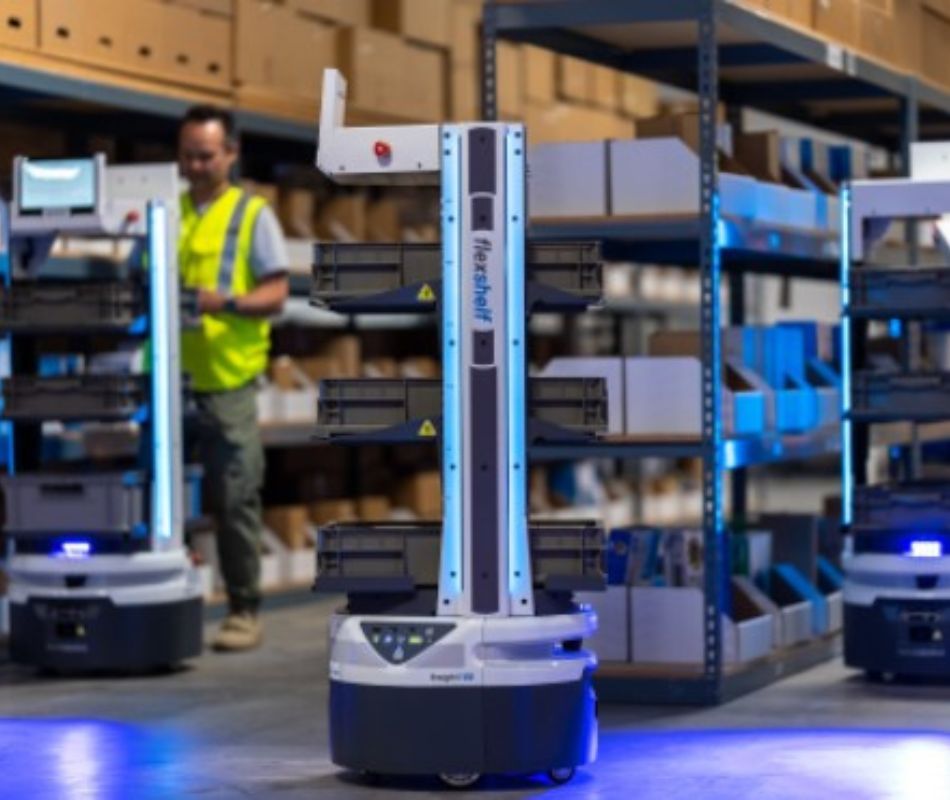 Mani libere con robot AMR_Lexter